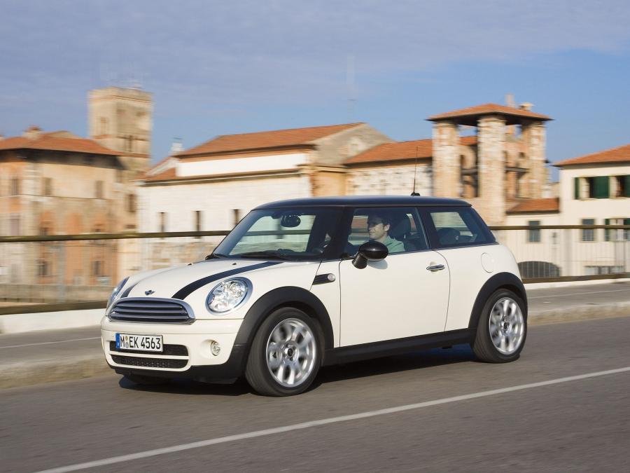  Mini Cooper D 2007 года  (фото 4 из 35)